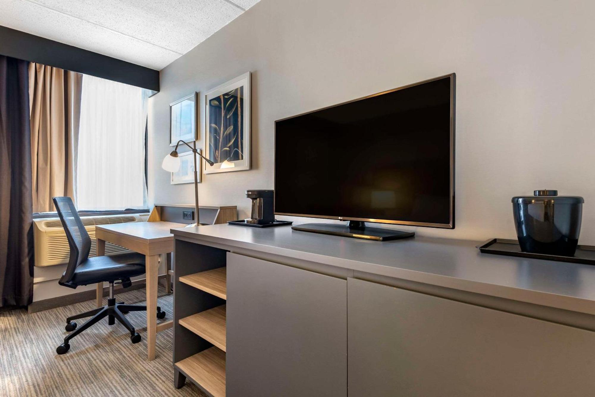 Comfort Inn & Suites Liverpool - Syracuse North Zewnętrze zdjęcie